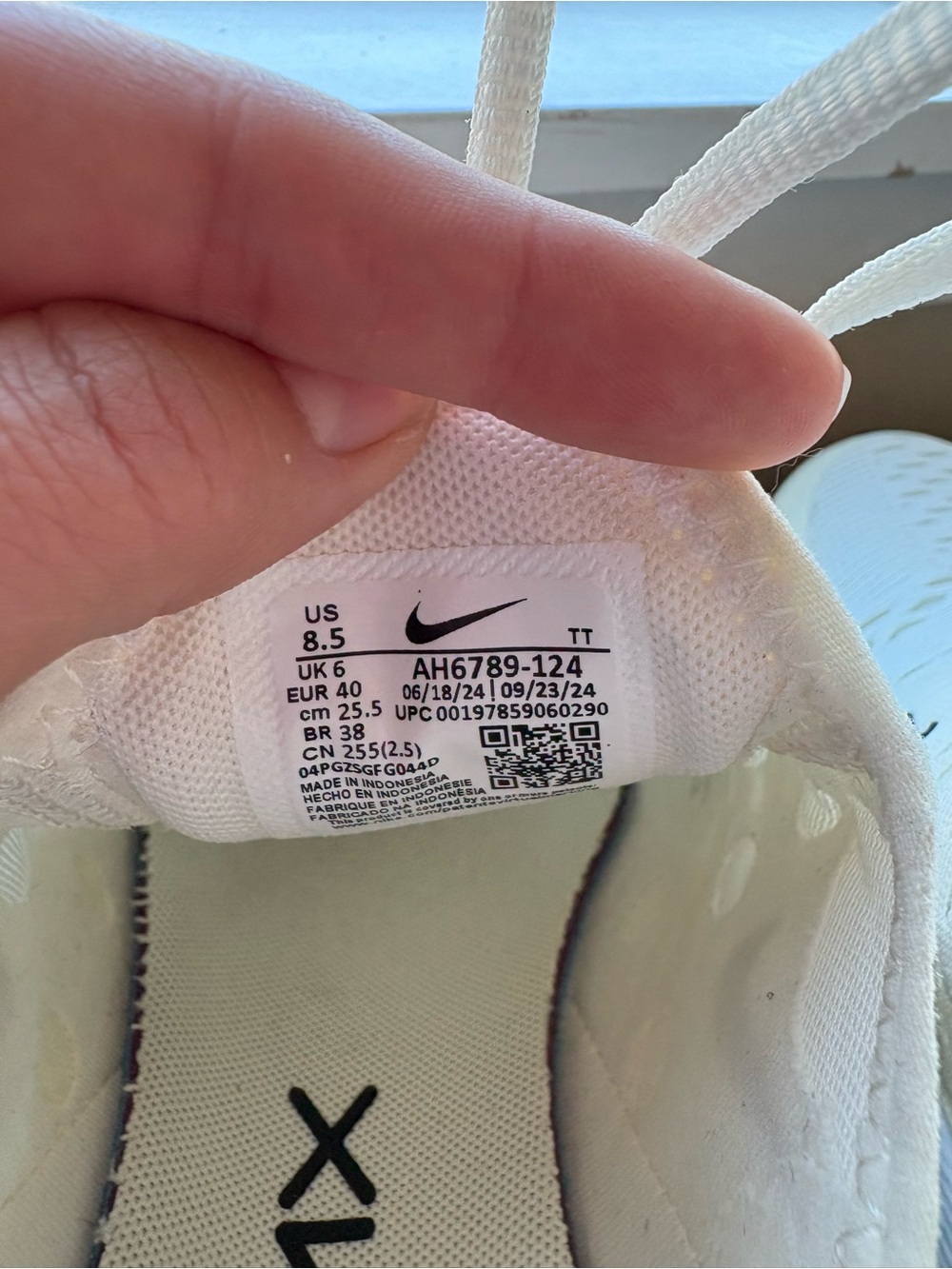 Nike Air Max 270 Running Shoes Sneakers Sail/Coconut Milk/Pale Ivory/Black Mens - Picture 11 of 15